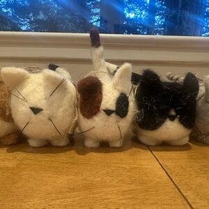 Cute Fuzzy Cat Plush Ornaments